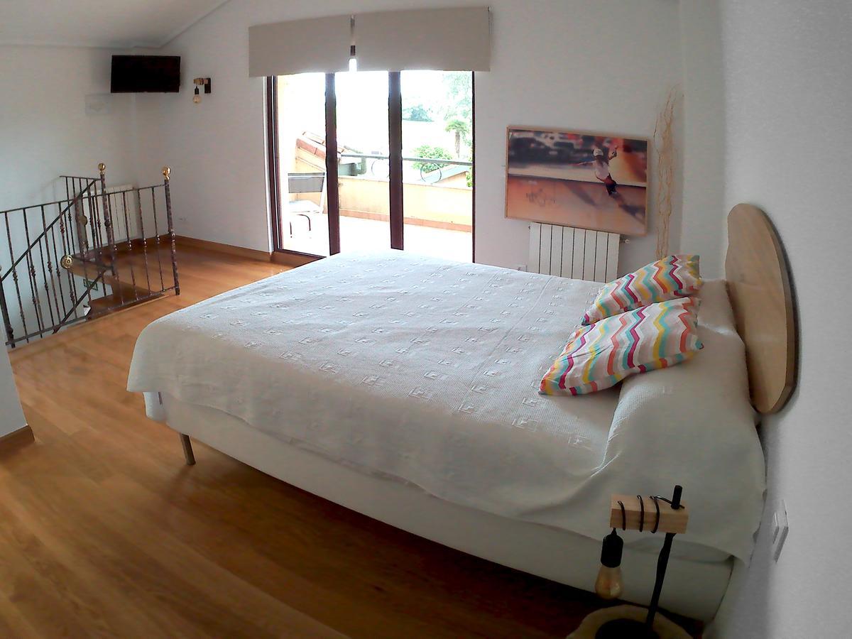 Somo Surfskate hostel Castañedo Eksteriør bilde