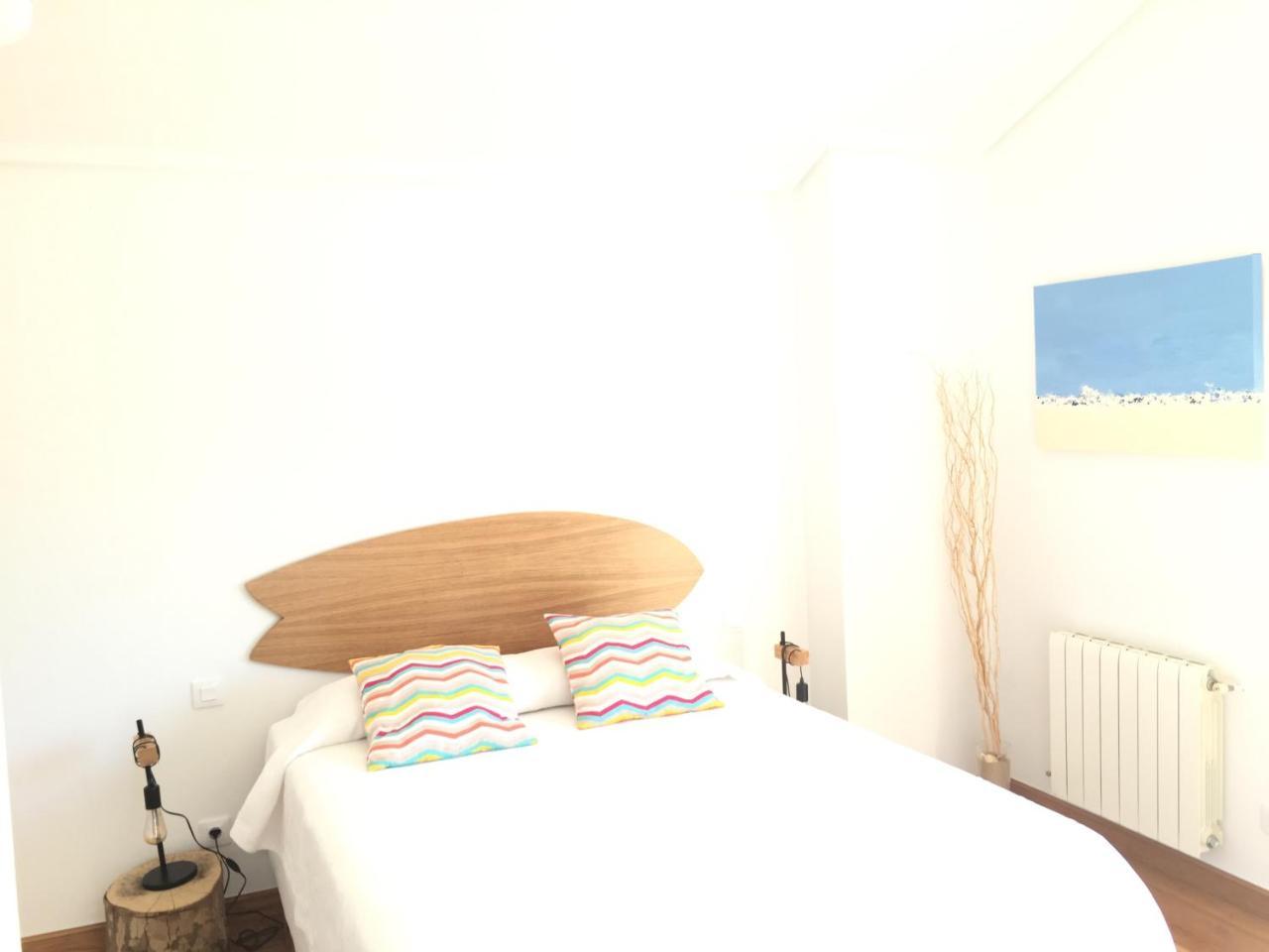 Somo Surfskate hostel Castañedo Eksteriør bilde