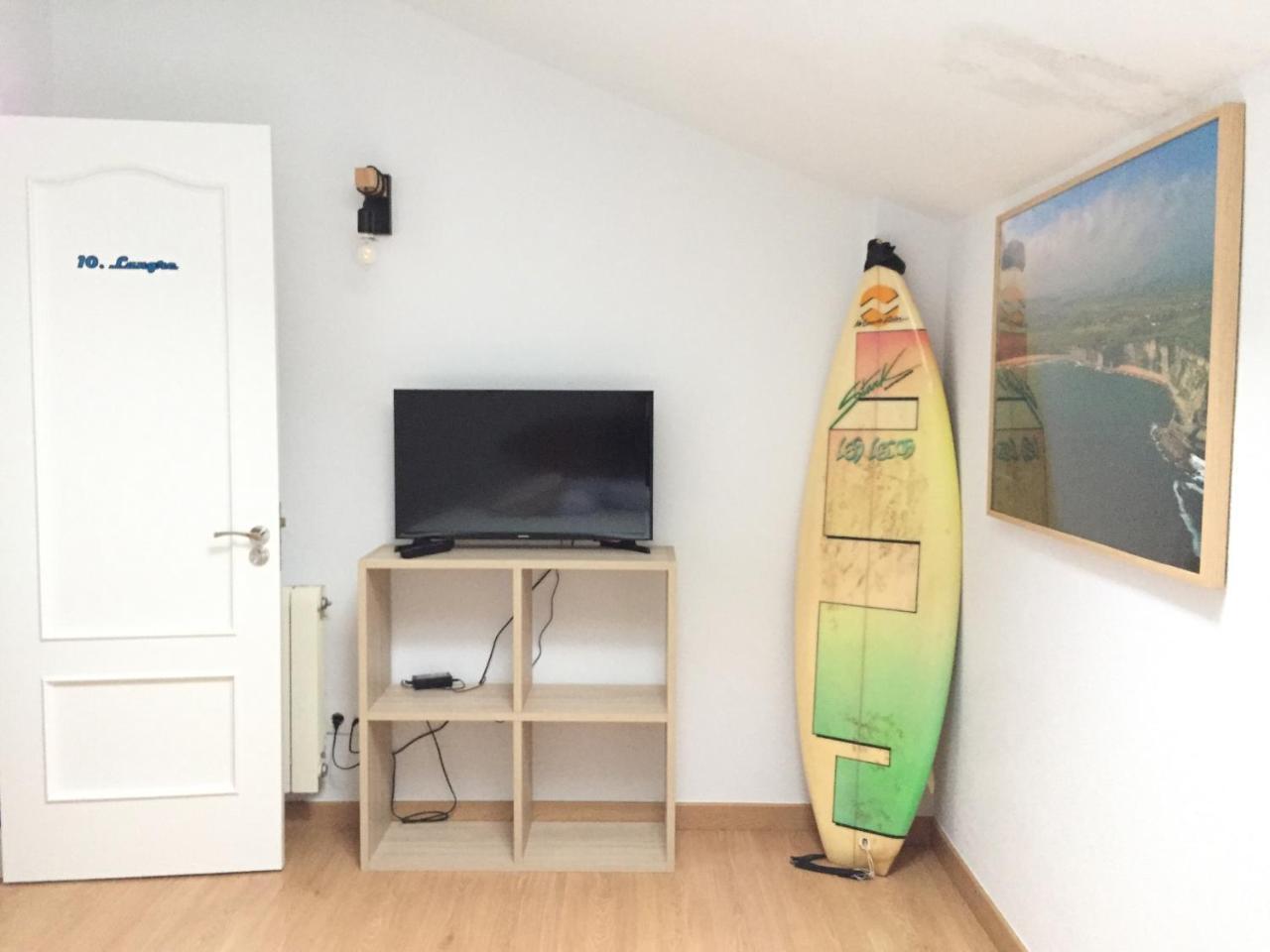 Somo Surfskate hostel Castañedo Eksteriør bilde